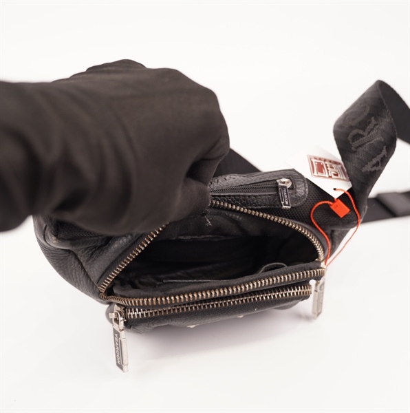 Túi yearcon đen ++