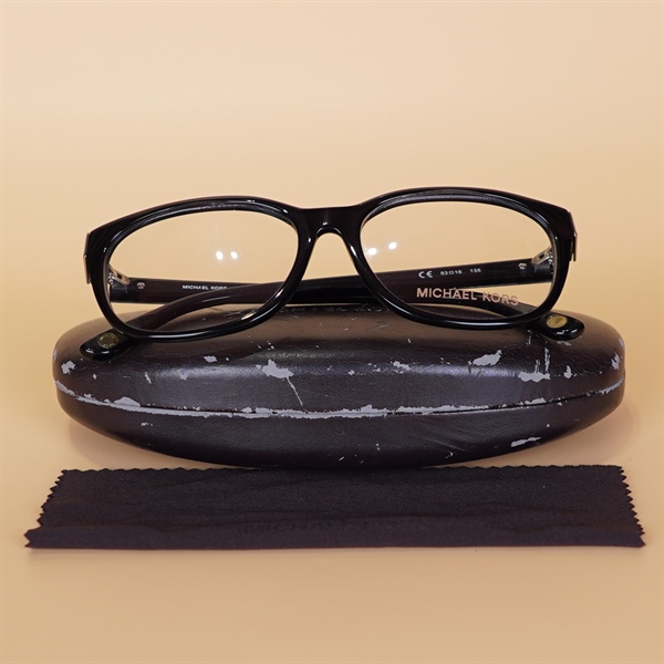 Kính Michael Kors đen KG+