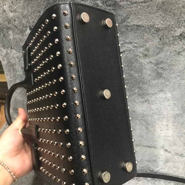 Túi YSL đen gắn đinh KG+