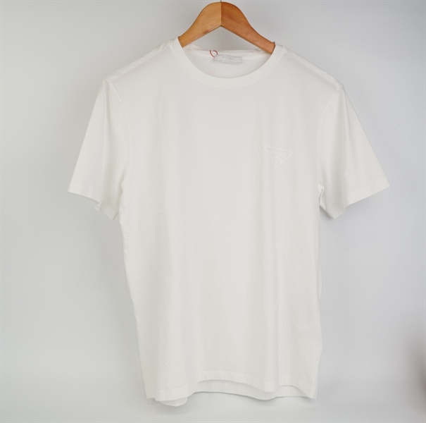 Áo thun Prada màu trắng +