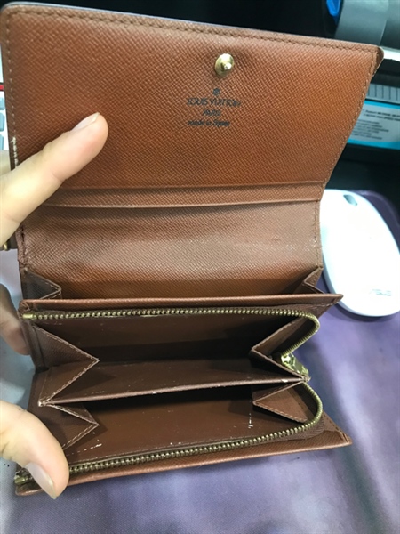 Ví LV Nút Bấm KG+