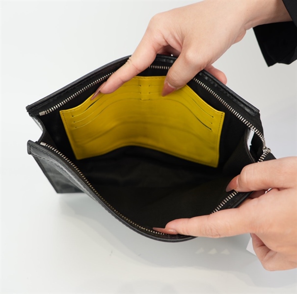 Túi LV ô vuông phối chỉ vàng TB+