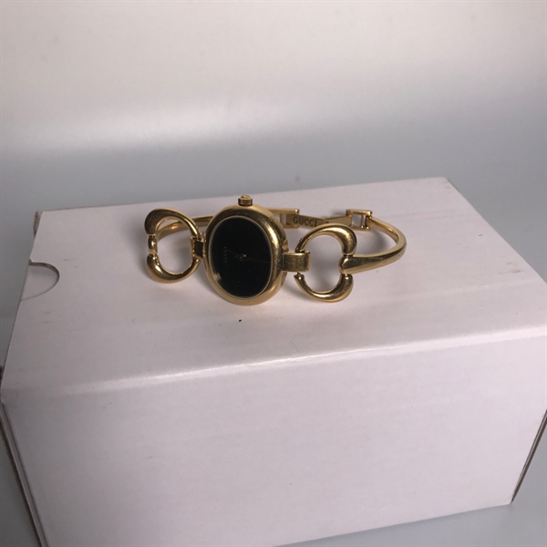 Đồng hồ Gucci vàng KG+