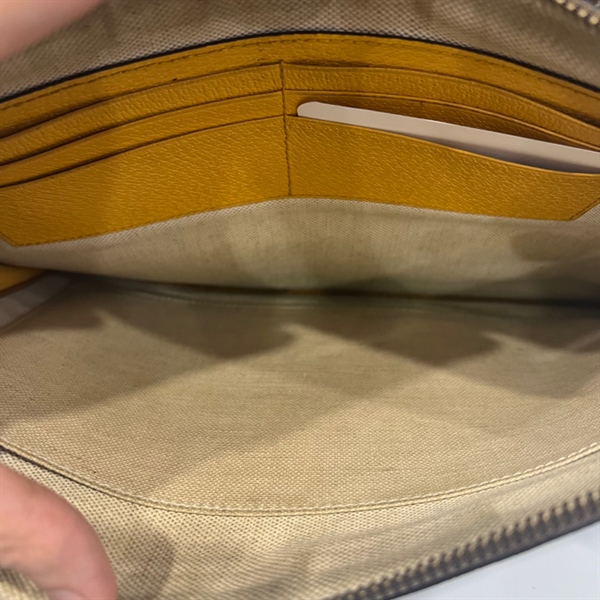 Túi Gucci đầu hổ