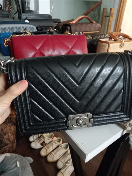 Túi Chanel Boy đen +