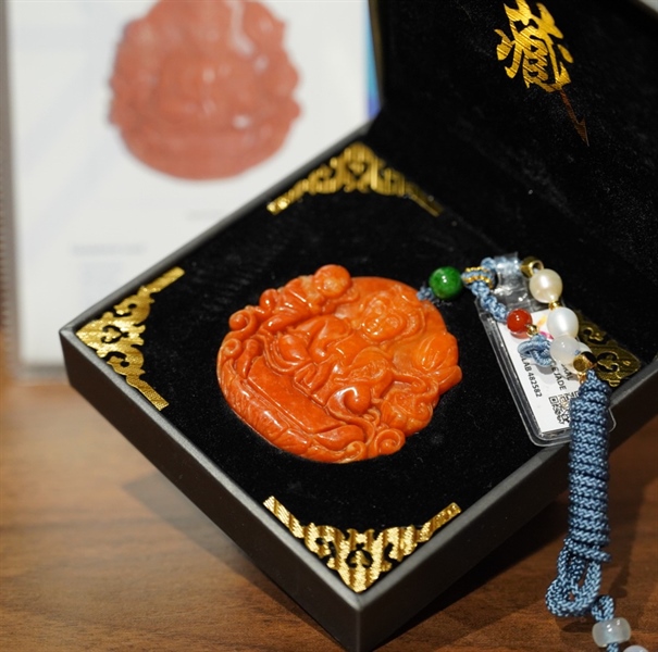 Mặt cẩm huyết 482582 +