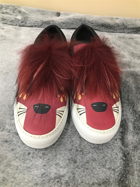 Giày Furla Đen Phối Đỏ Size 37 KG+