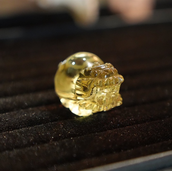 Long Quy thạch anh tóc vàng +