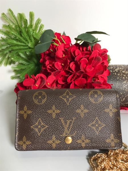 Ví LV hoa nâu +