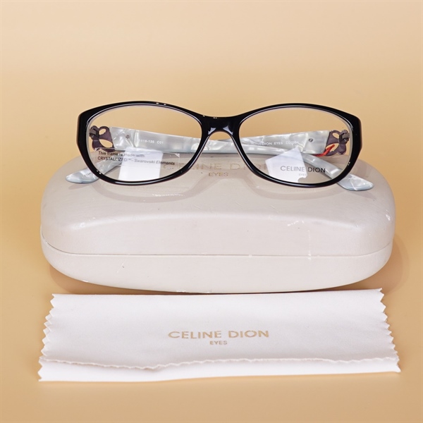 Kính Celine gọng đen trắng KG+