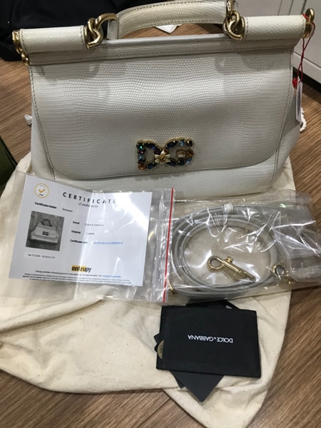 Túi xách D&G trắng logo đá nhiều màu KG+