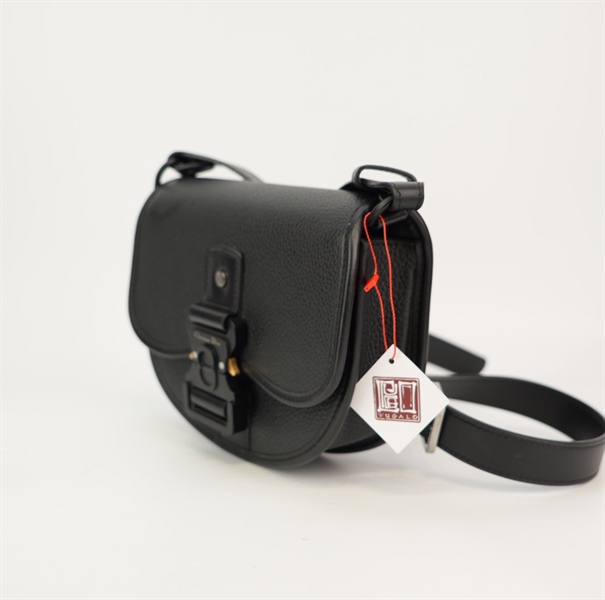 Túi Dior màu đen KG+