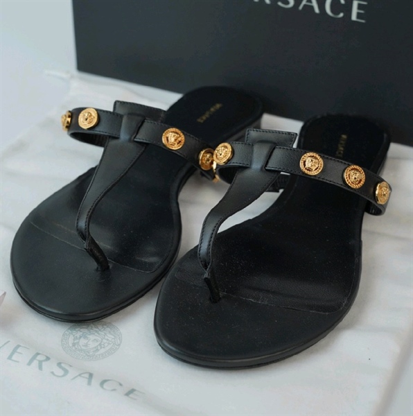 Dép Versace đen size 37 KG+