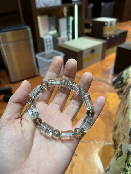 Vòng tay đá ưu linh trắng cát +