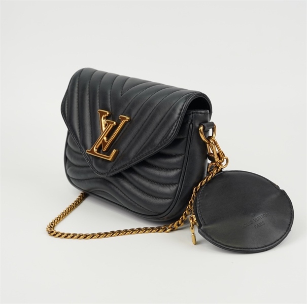 Túi LV đen trần chỉ khóa vàng kèm charm KG+