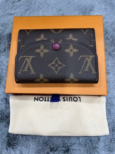 Ví LV nút đỏ nắp bầu tròn +