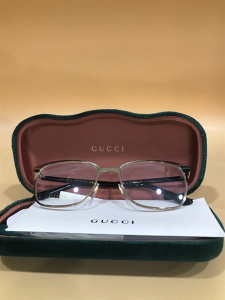 Kính GG gọng trắng KG+