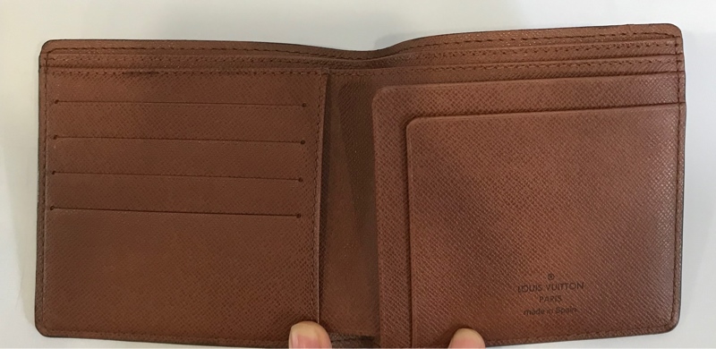 Ví LV nâu 2 ngăn KG+