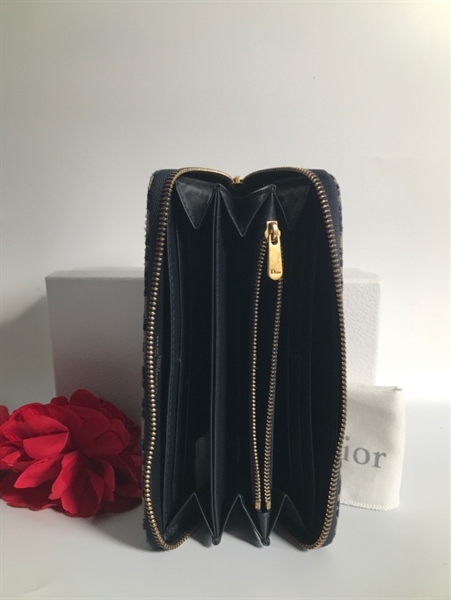 Ví Dior khoá vàng dài KG+