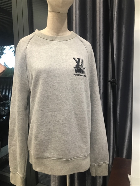 Áo thun LV xám KG +5