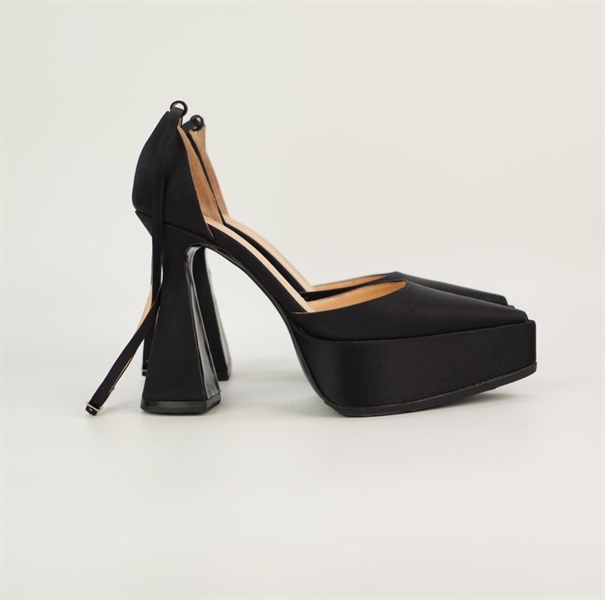 Giày March & March đen size 36 (12p) KG+