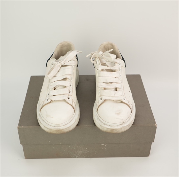 Giày Alexander McQueen trắng size 35 KG