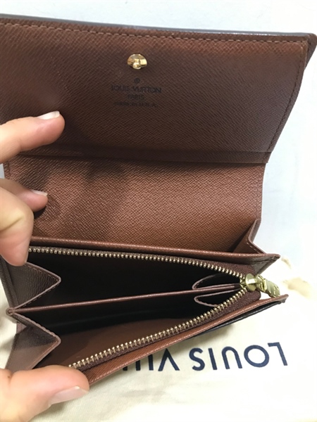 Ví LV Hoa Nâu Nút Bấm+