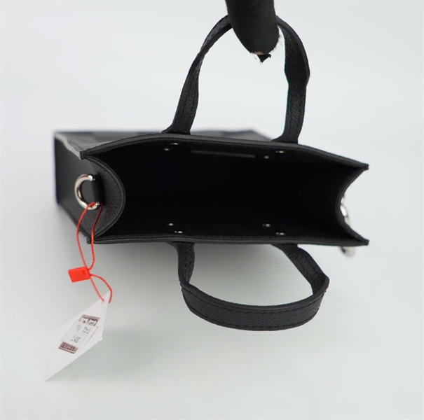 Túi LV cầm tay ô vuông đen xám size 18 TB+