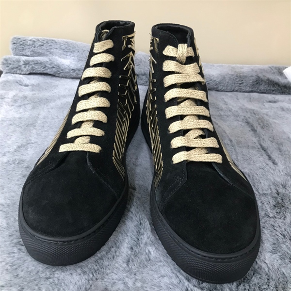 Giày Marcelo Burlon Đen Dây Vàng Size 39 KG+