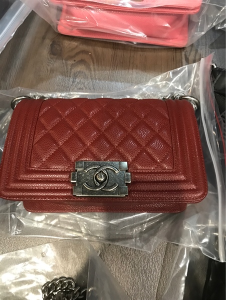 Túi Chanel boy đỏ +