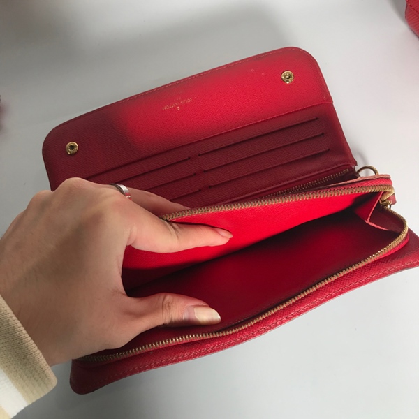 Ví LV trong đỏ KG+