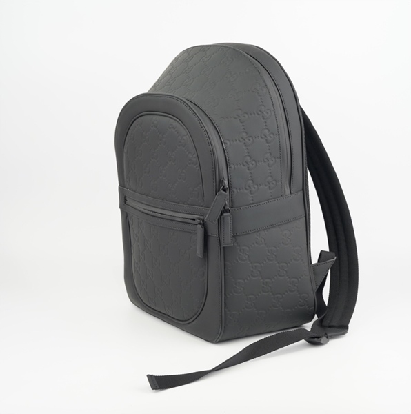 Balo GG đen dập chữ nổi+