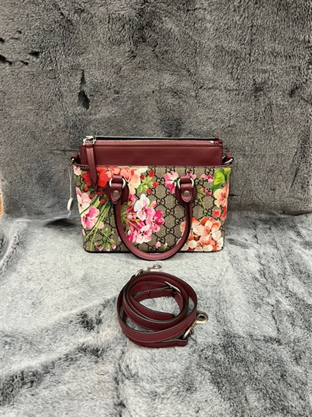 Túi Gucci hoa hồng viền trên nâu gạch +