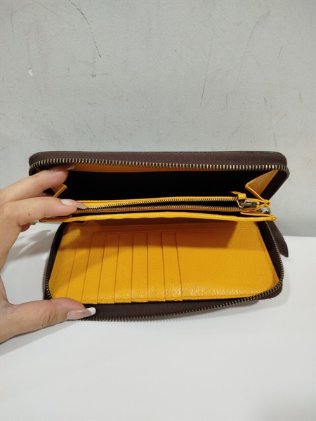 Ví GG Xám Nâu Đầu Hổ+