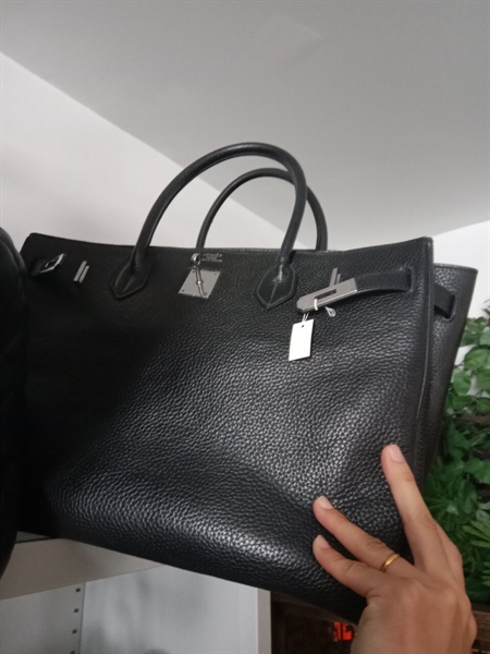 Túi Hermes đen