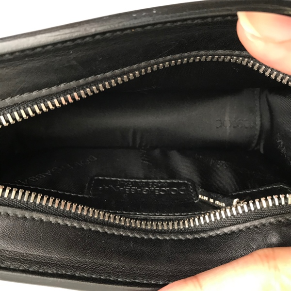 Túi nhỏ logo vàng +