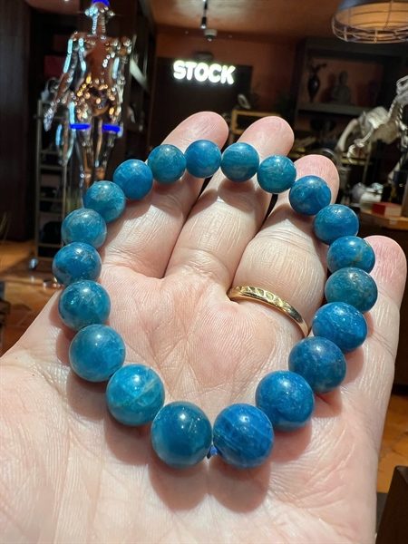 Vòng tay phong thuỷ đá xanh dương +