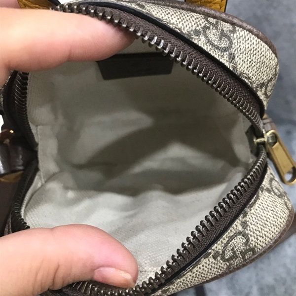 Túi GG đeo chéo quai vàng +