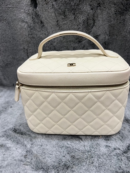 Túi Chanel màu trắng (27273417) KG+