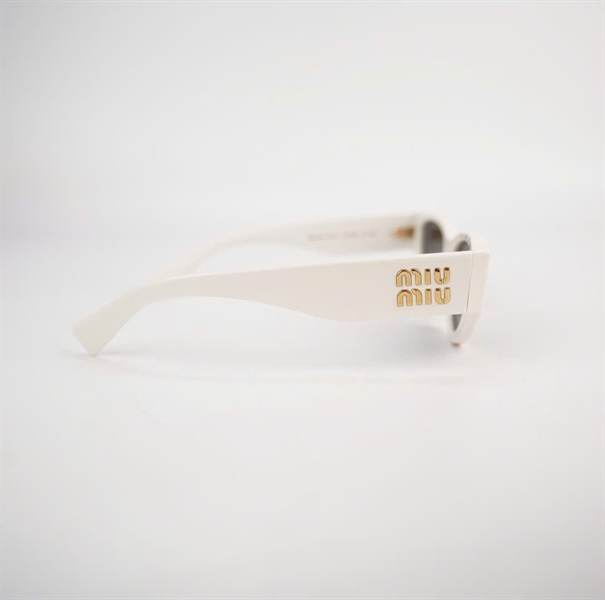 Kính Miu Miu trắng OMU03ZS KG+