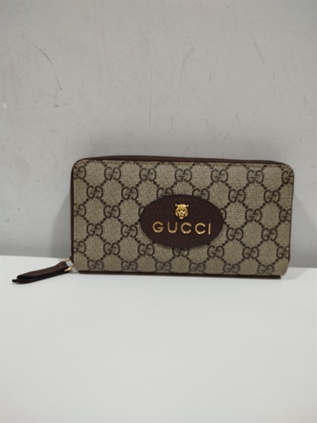 Ví GG Xám Nâu Đầu Hổ+