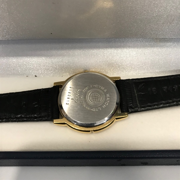 Đồng hồ Cyma đen KG+