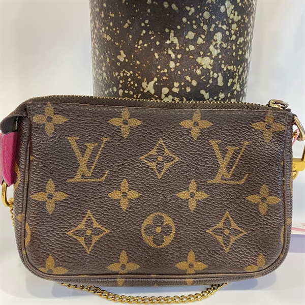 Túi LV họa tiết KG+