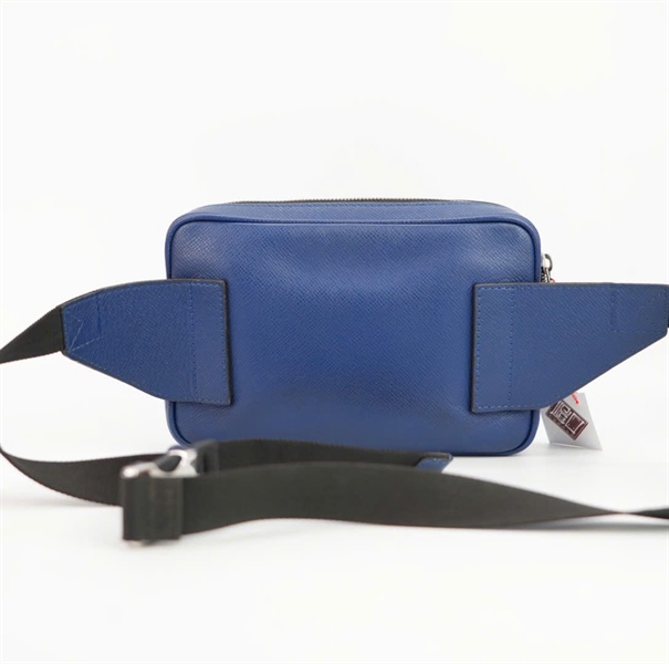 Túi LV màu xanh dương vân nhám size 20 +