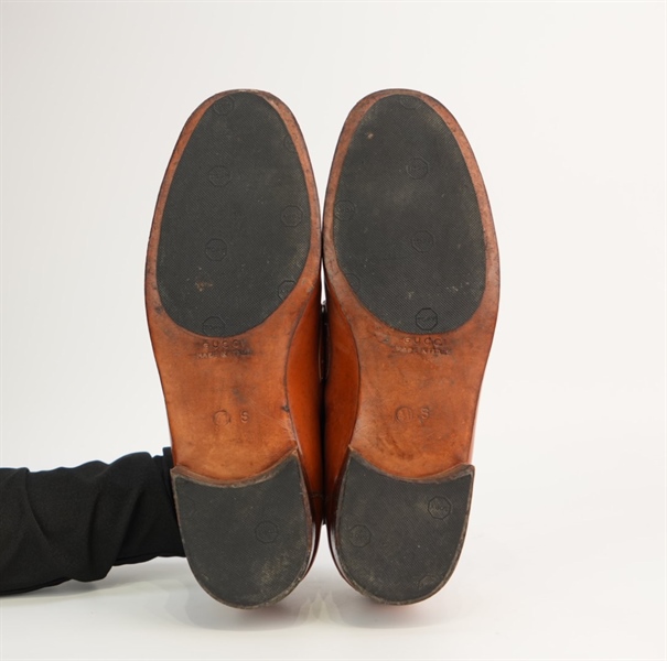 Giày GG da vàng bò size 41 KG+