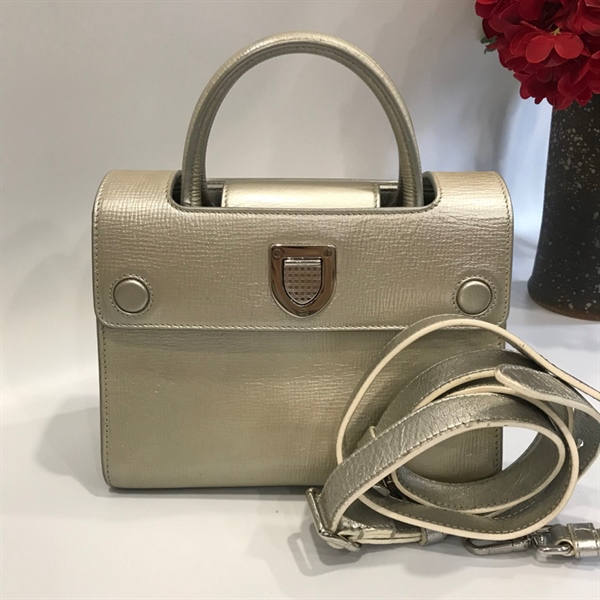 Túi Dior bạc KG+