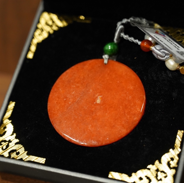 Mặt cẩm huyết 549983 +