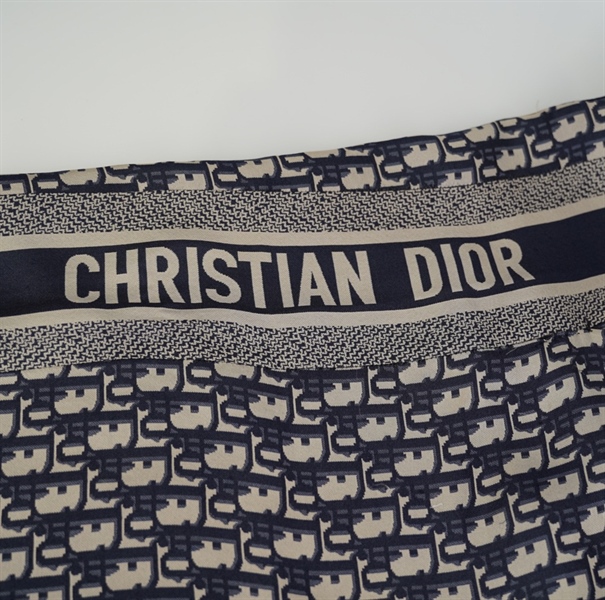 Quần dài Dior hoạ tiết +