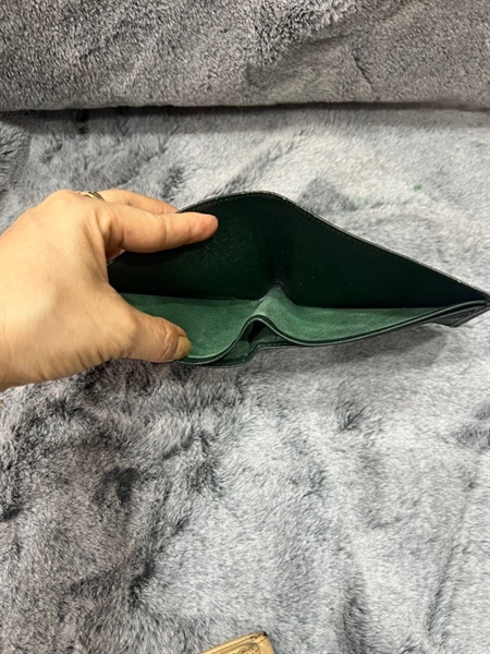 Ví LV gập 2 xanh rêu KG+