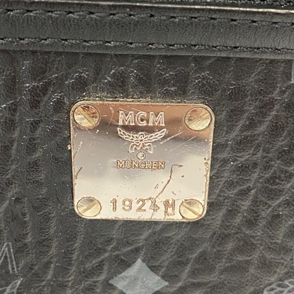 Túi đeo chéo MCM KG